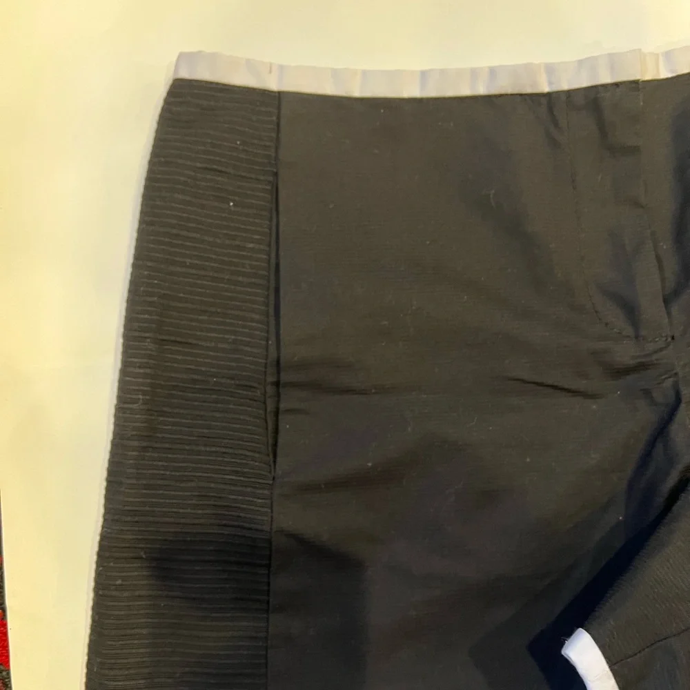 Armani Exchange Shorts Black Ribbed With White Trim Size 4 - Picture 2 of 6